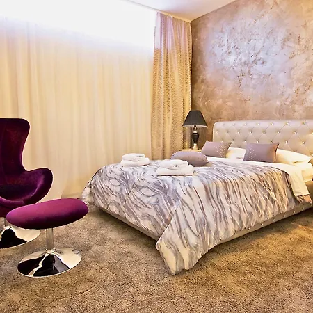 Hotell Prima Luce Downtown 4*