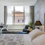 Prima Luce Downtown Hotel 4*