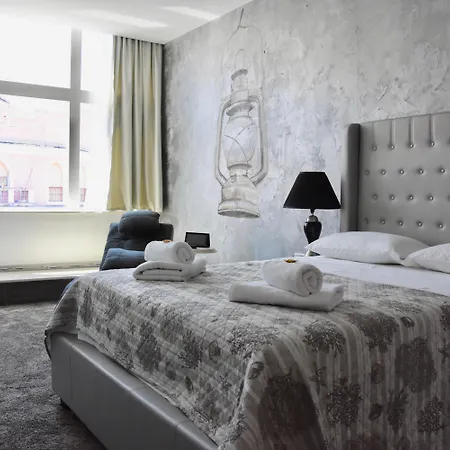Hotel Prima Luce Downtown 4*
