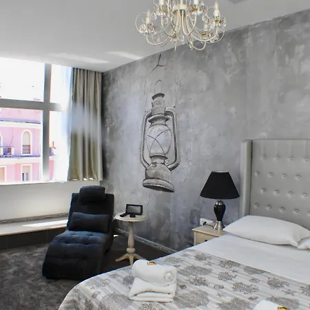 Prima Luce Downtown Hotel