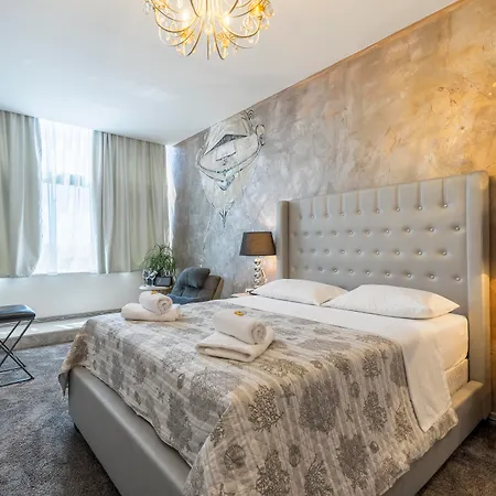 Hotel Prima Luce Downtown