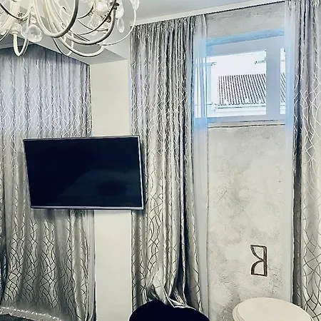 Prima Luce Downtown Hotel 4*