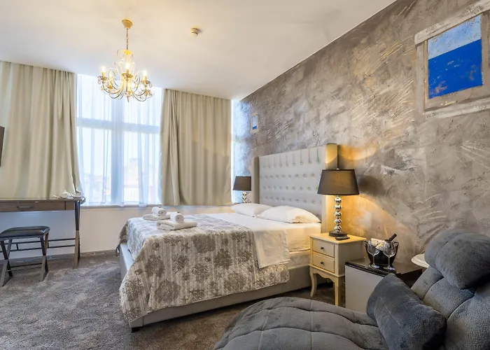 Prima Luce Downtown Hotel 4*