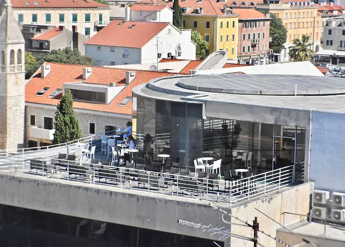 Otel Prima Luce Downtown 4*