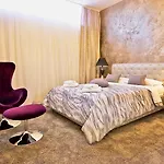 Ξενοδοχείο Prima Luce Downtown 4*