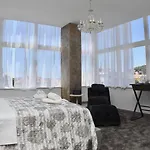 Prima Luce Downtown 4* Σπλιτ