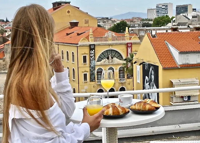 Prima Luce Downtown Ξενοδοχείο 4*